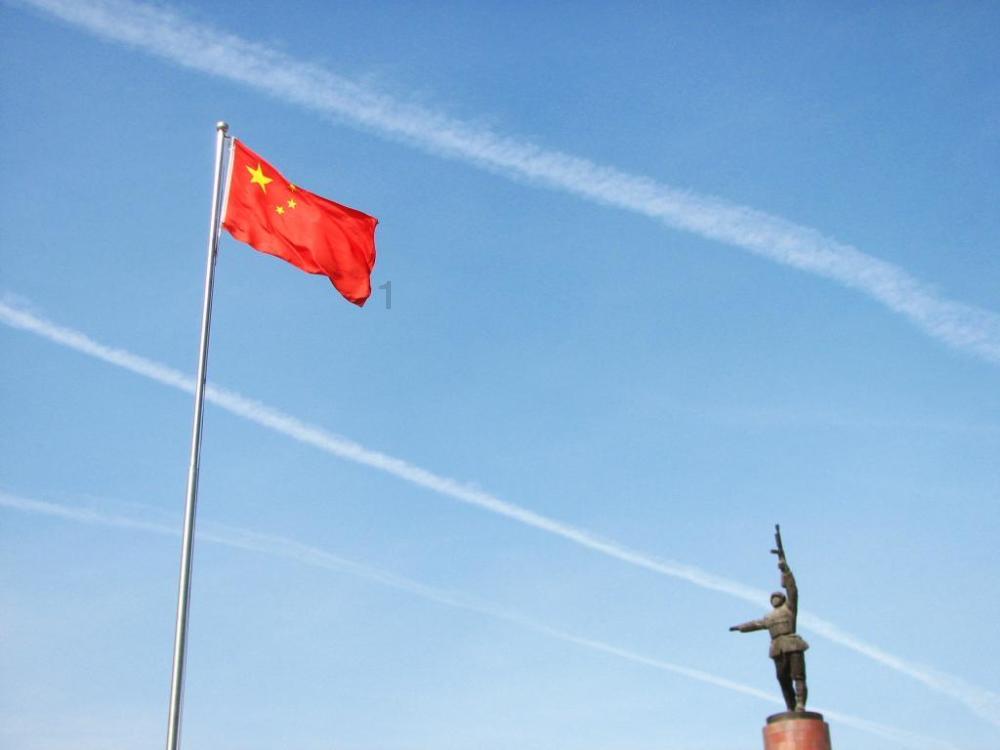 甜美奥莉吃甜点